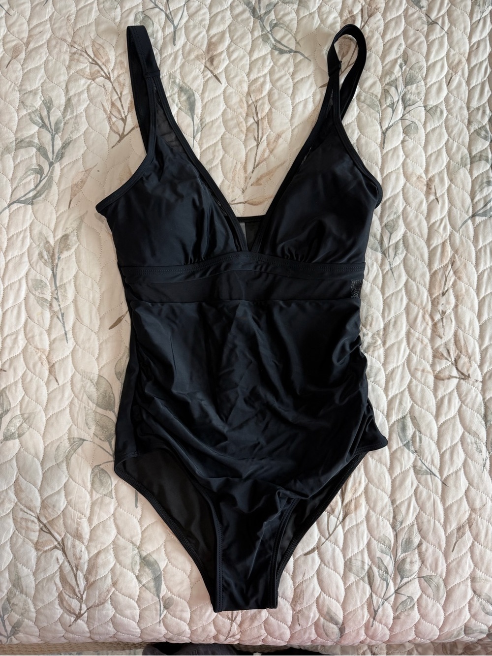 NWOT Women’s Stylish One-Piece Swimsuit